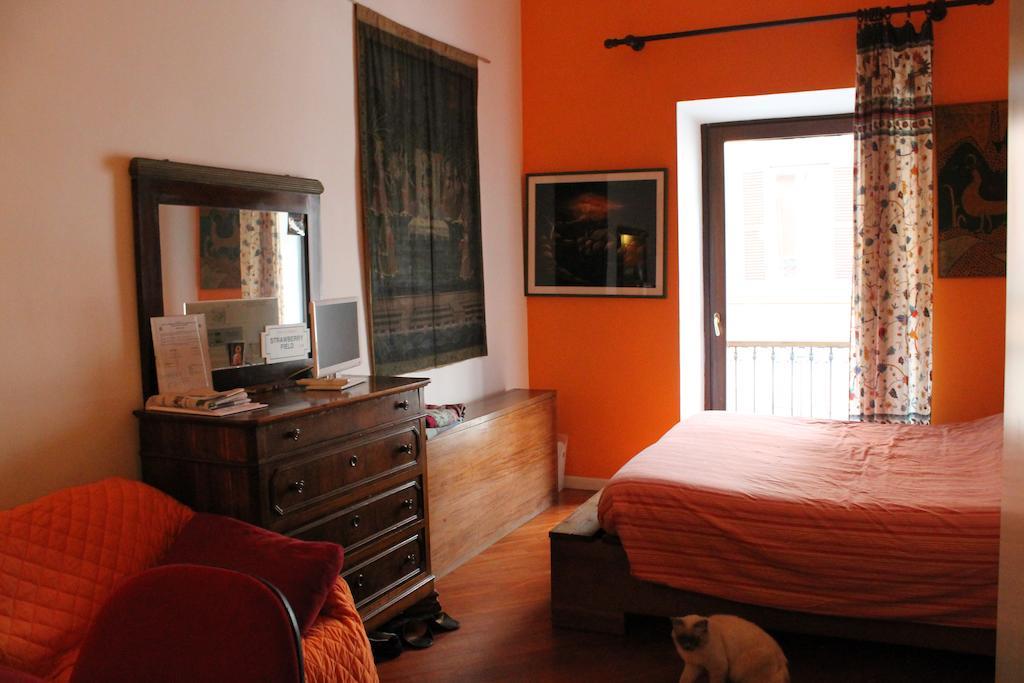 B&B&Courtesy — Photos 2